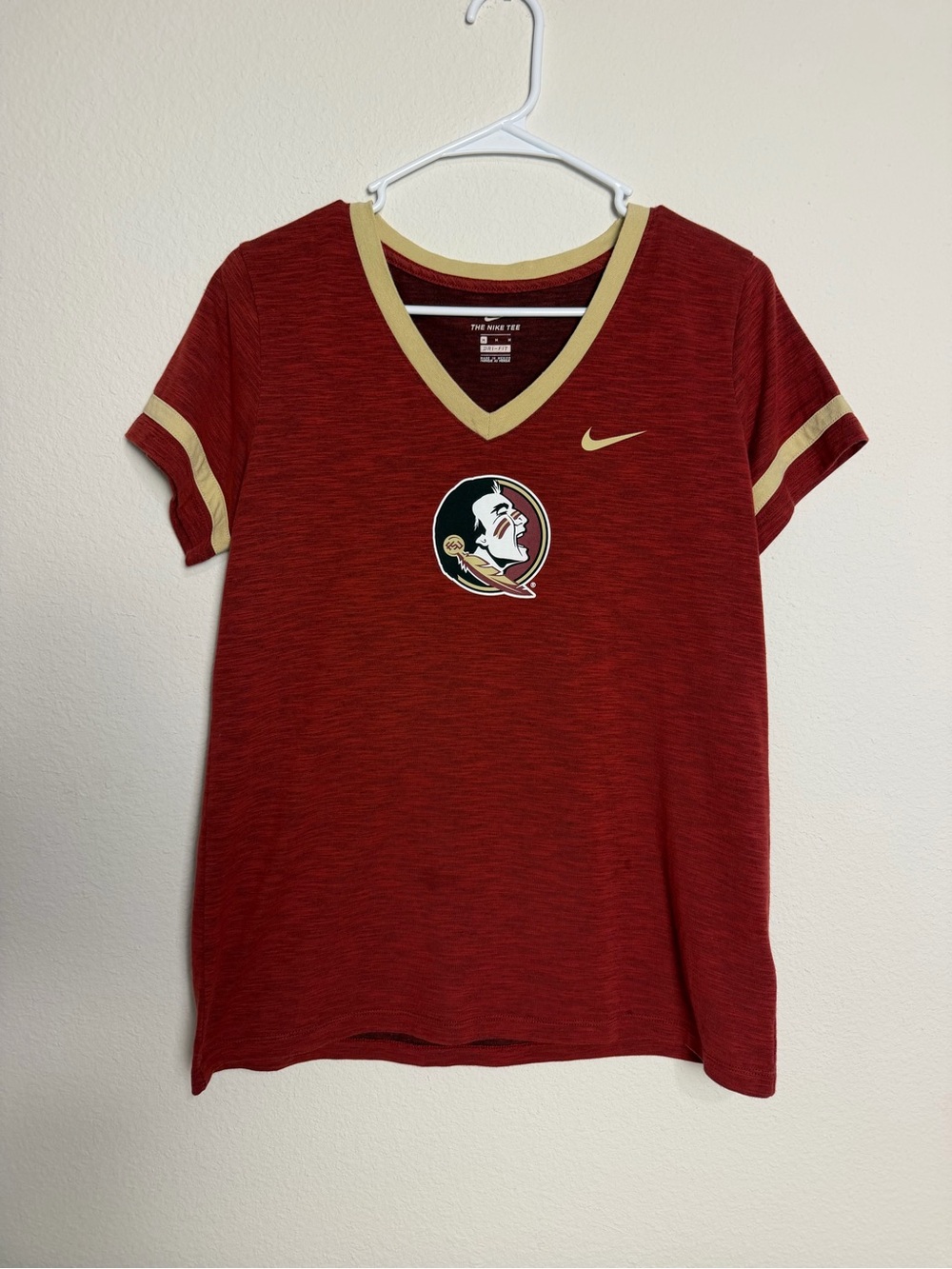 Nike Florida state Seminoles V-Neck Team Tee with Gold Trim medium